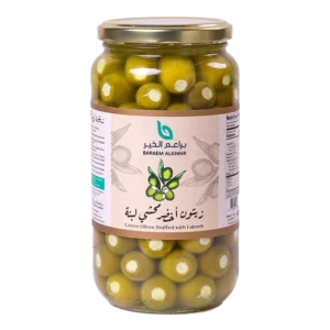 زيتون أخضر محشي لبنة